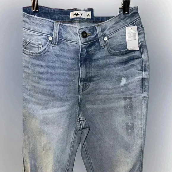 Slim Boot High-Waisted Jeans in Light Blue - "Short" Length from Maurices NWT - Picture 4 of 6